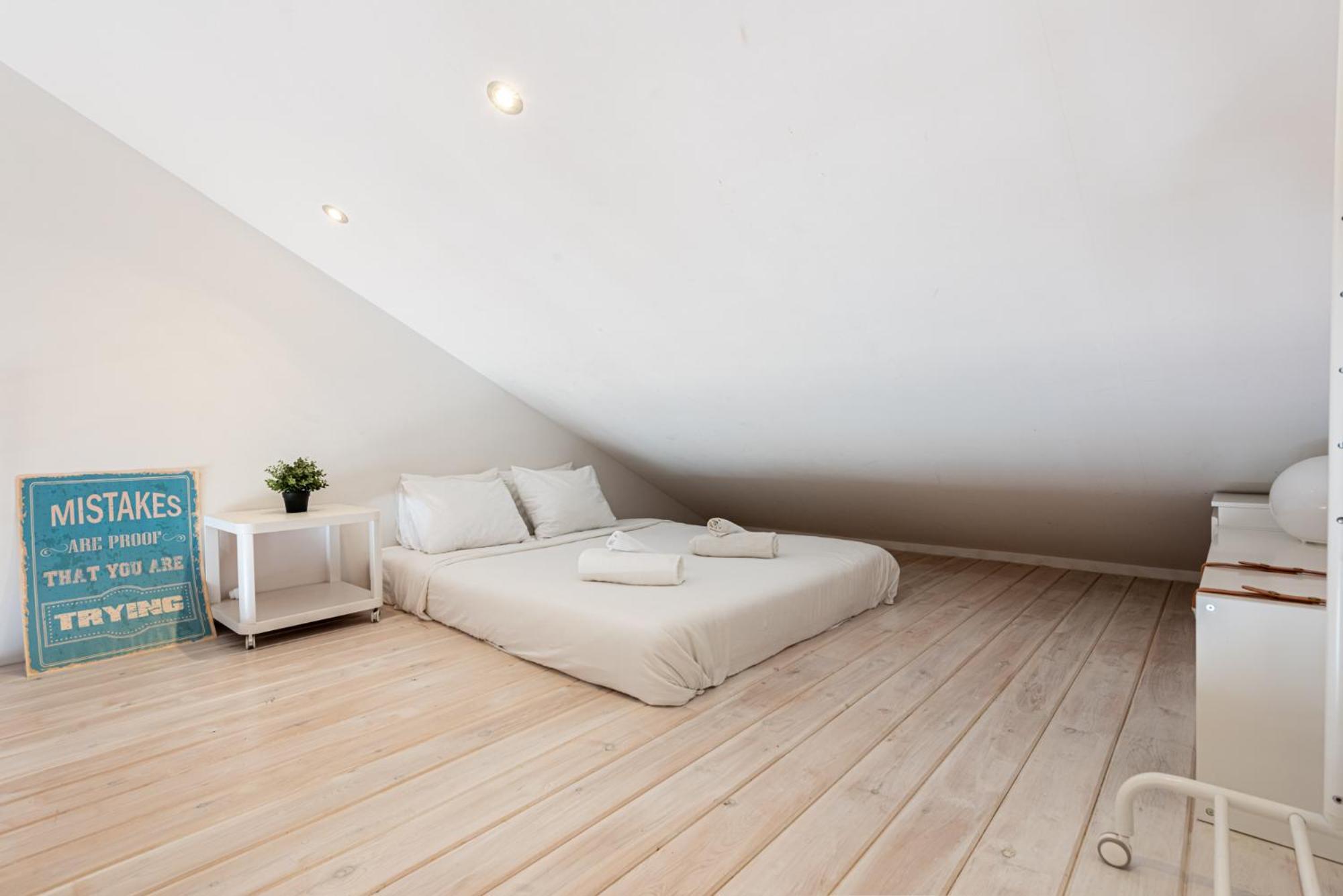 Agrupadas, Family With Amazing Location